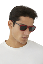 نظارة شمسية بإطار مربع وعدسات ملونة